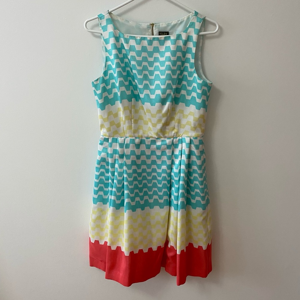 JUST TAYLOR CHEVRON PLEATED FIT & FLARE DRESS